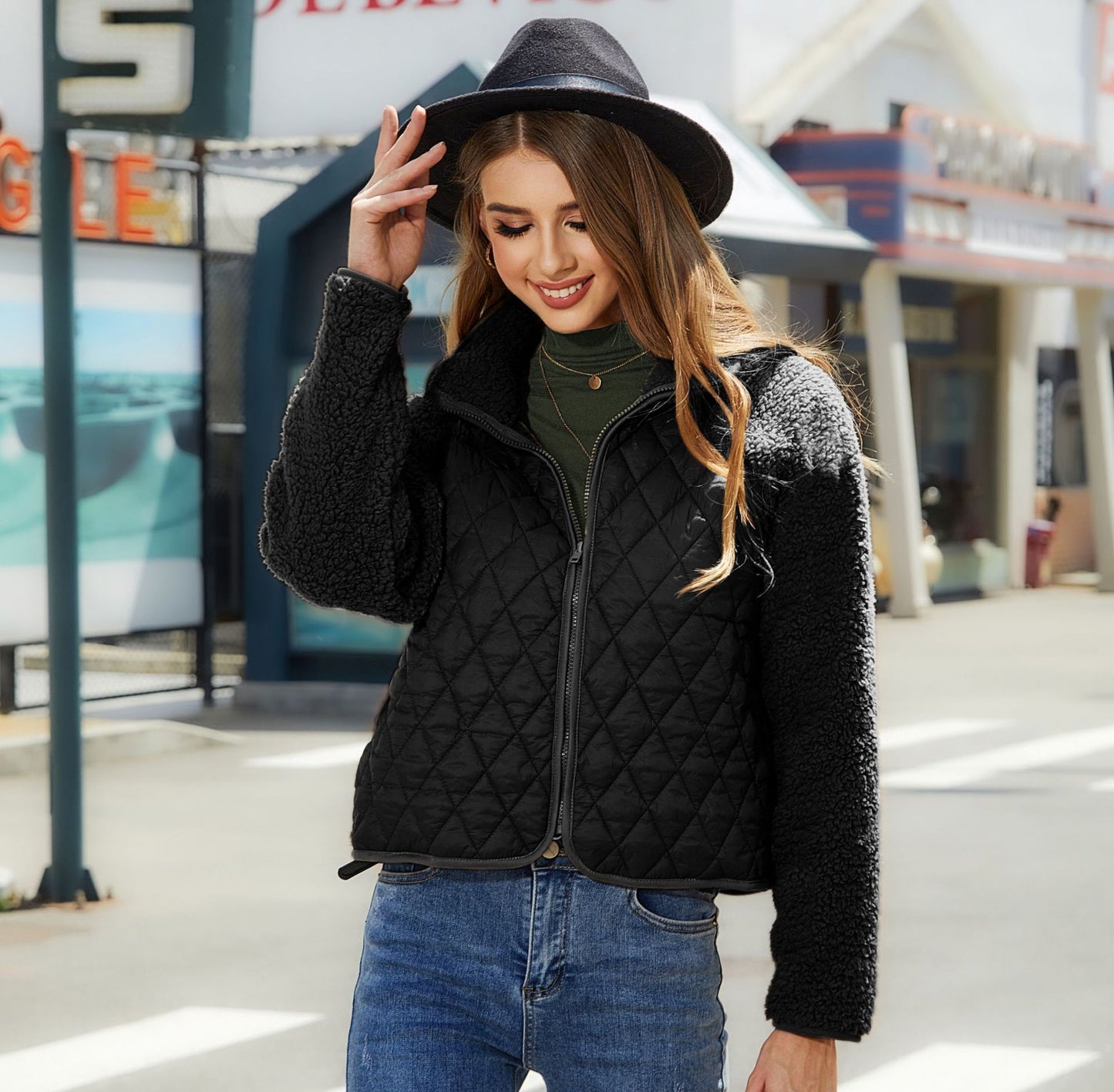 Women's Plush Jacket With Rhombus Stitching Design Clothing Fashion Winter Warm Lamb Lapel Zipper Short Coat Outwear